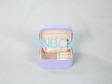 Cardboard jewelry travel box 