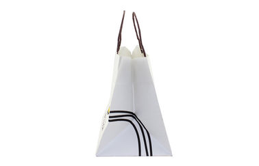 Customized White Kraft Paper Bags With Handles , Recycled Kraft Paper Gift Boxes